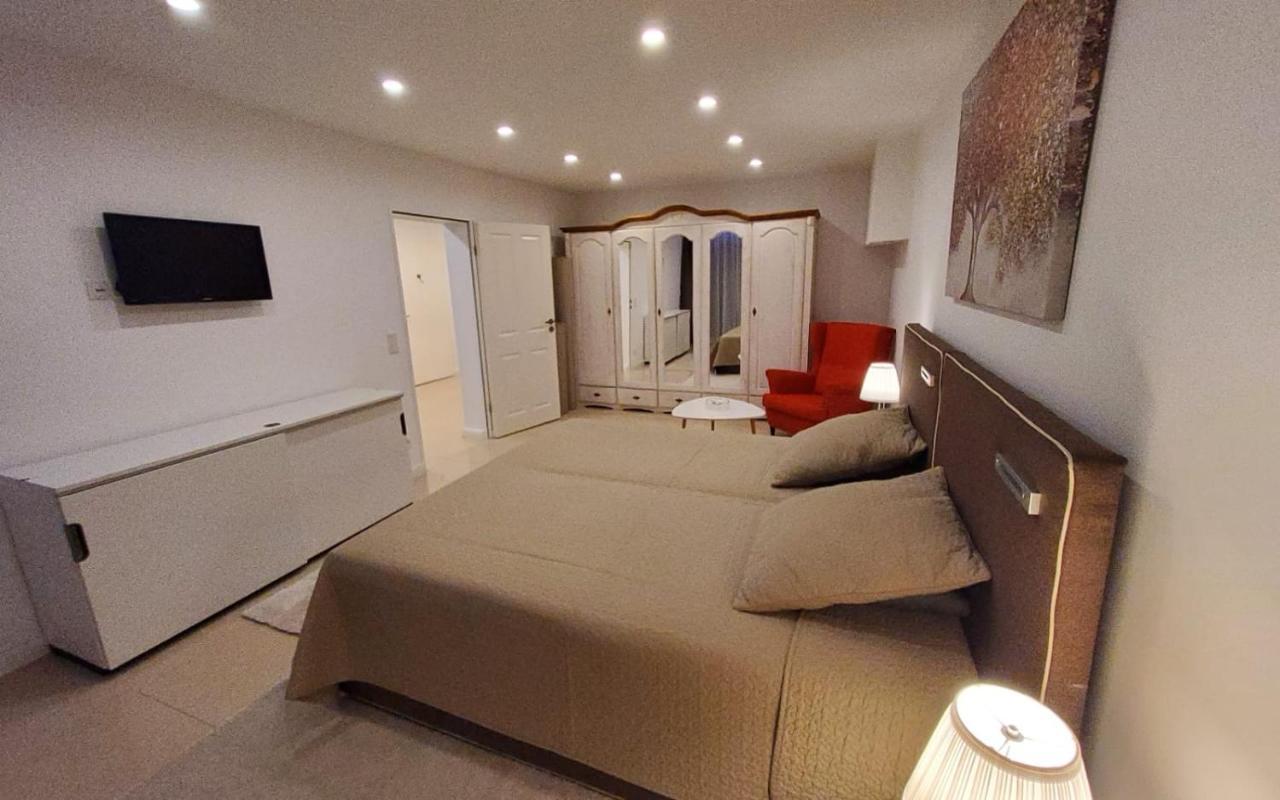3 Zimmer Wohnung - Keine Party Wohnung ! 6 Personen 뒤셀도르프 외부 사진